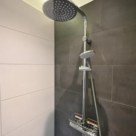 Apartament Guesthouse-coburg 2 Großheirath