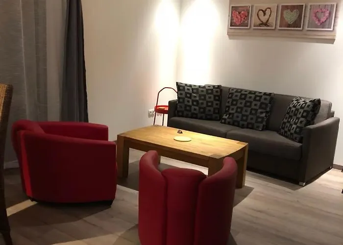 Guesthouse-coburg 2 * Großheirath